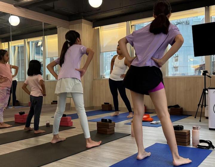 Anahata Yoga classes for kids in hk